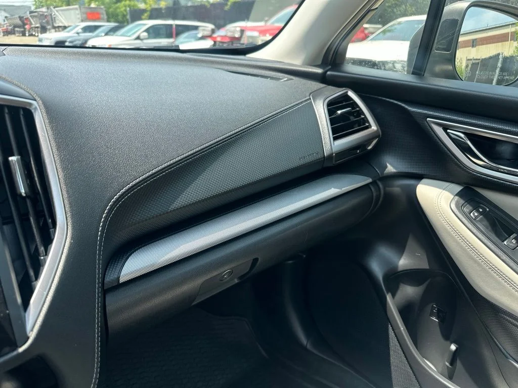 Used 2020 Green Subaru Limited image 18