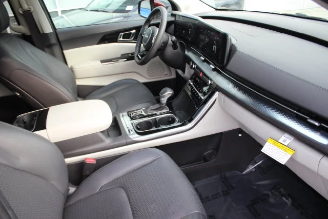 Used 2024 Red Kia SX Prestige image 38