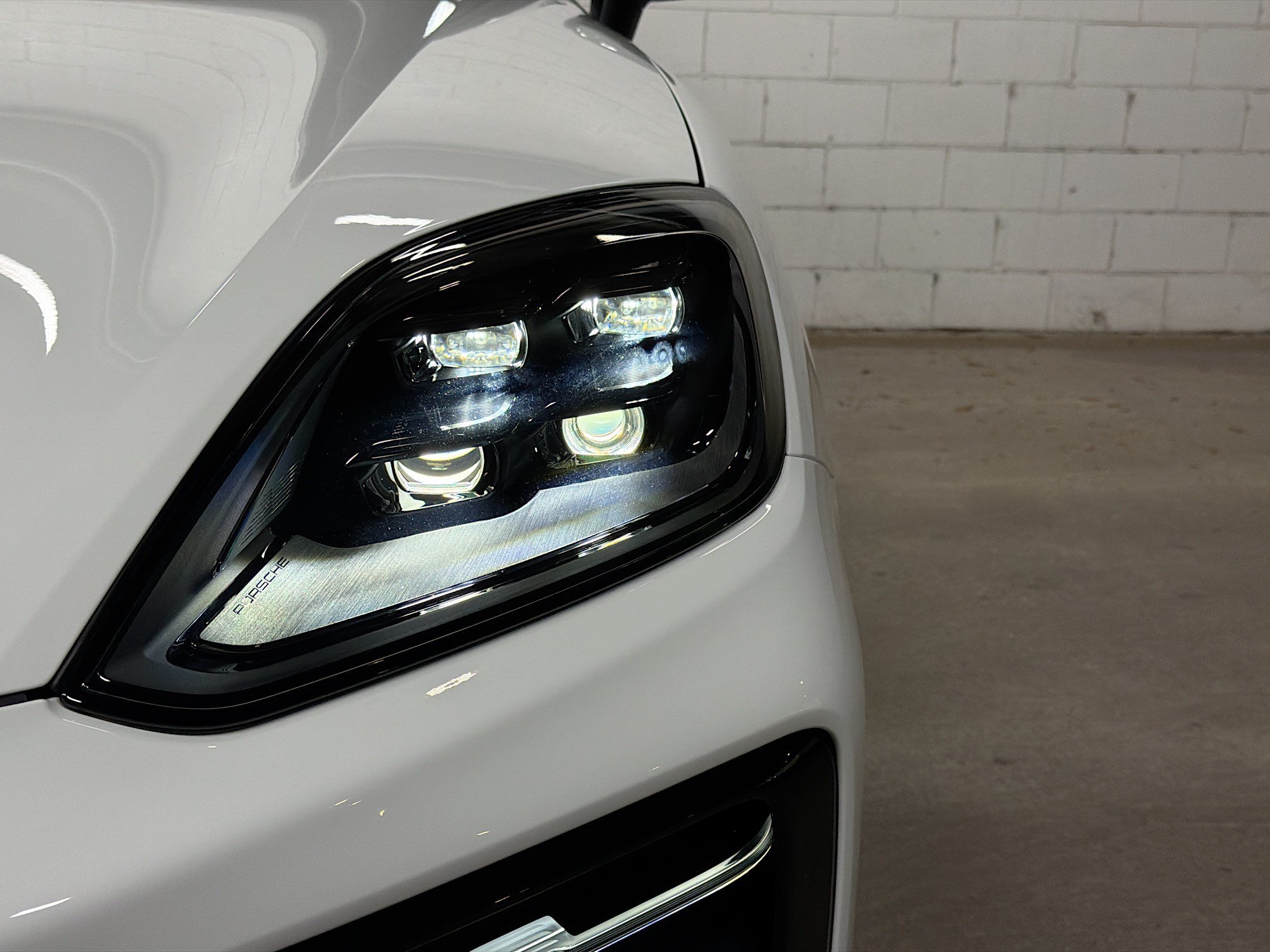 New 2026 White Porsche  image 10