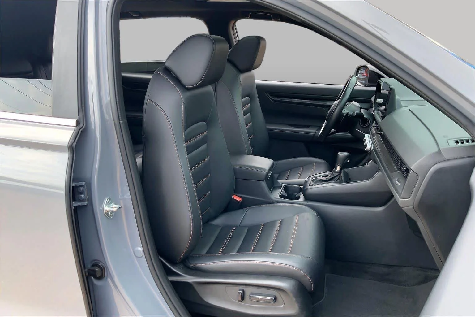 Used 2024 Urban Gray Pearl Honda Sport-L image 9