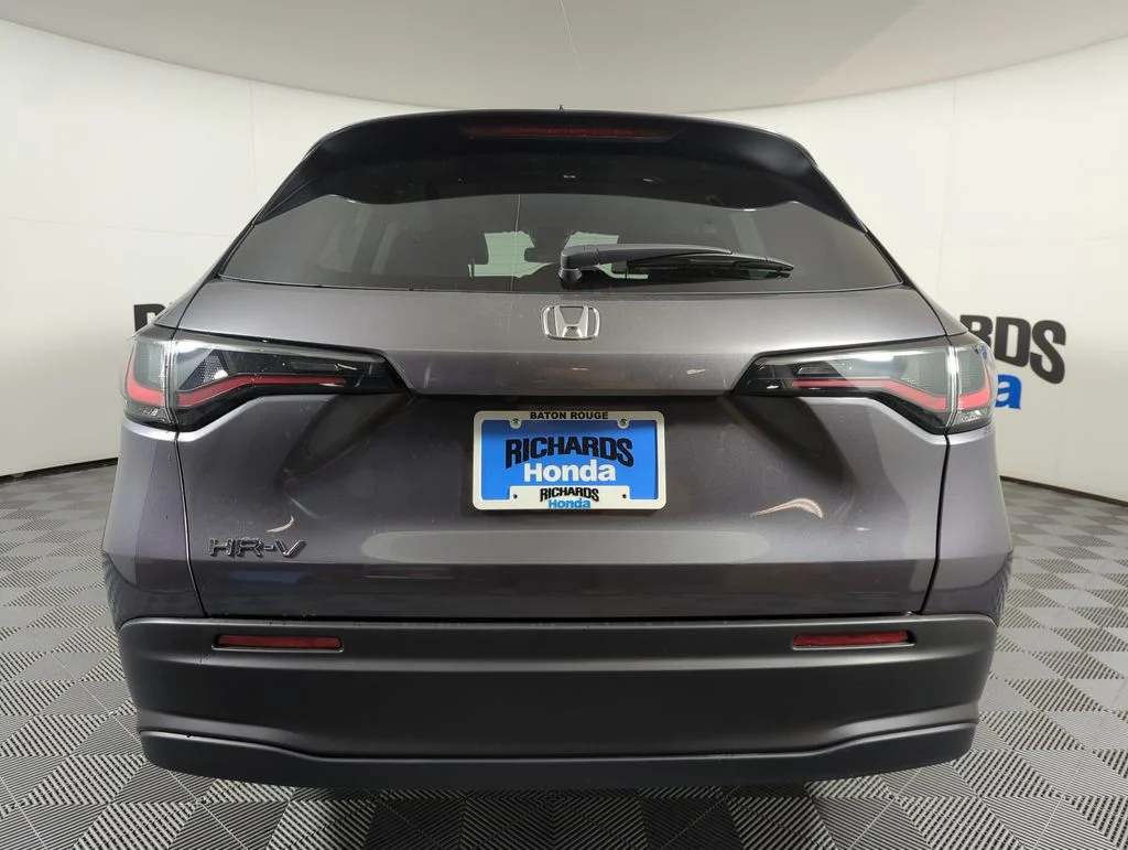 New 2027 Modern Steel Metallic Honda LX image 4