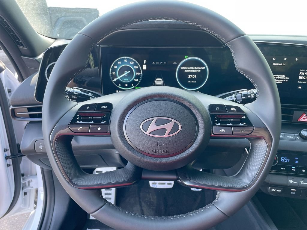 2025 Hyundai Elantra Blue - Photo 40