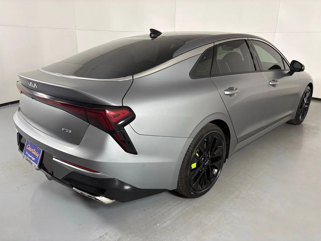New 2026 Steel Matte Gray Kia GT image 8