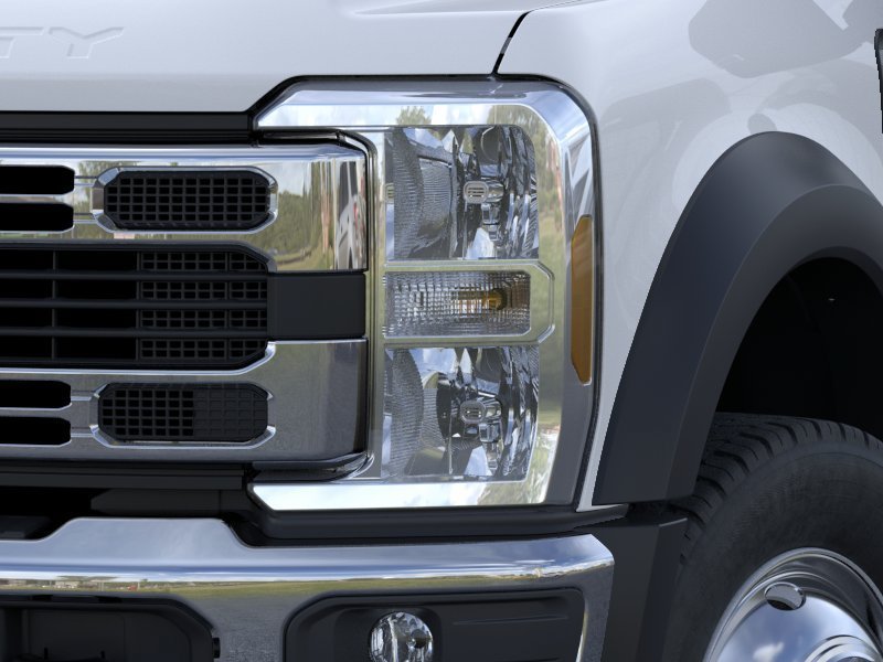New 2026 Oxford White Ford XL image 18