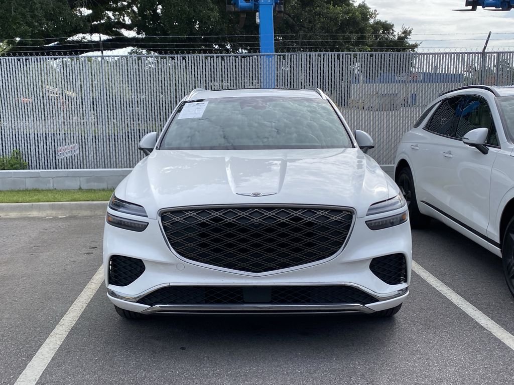 Used 2026 White Genesis 2.5T Advanced image 2