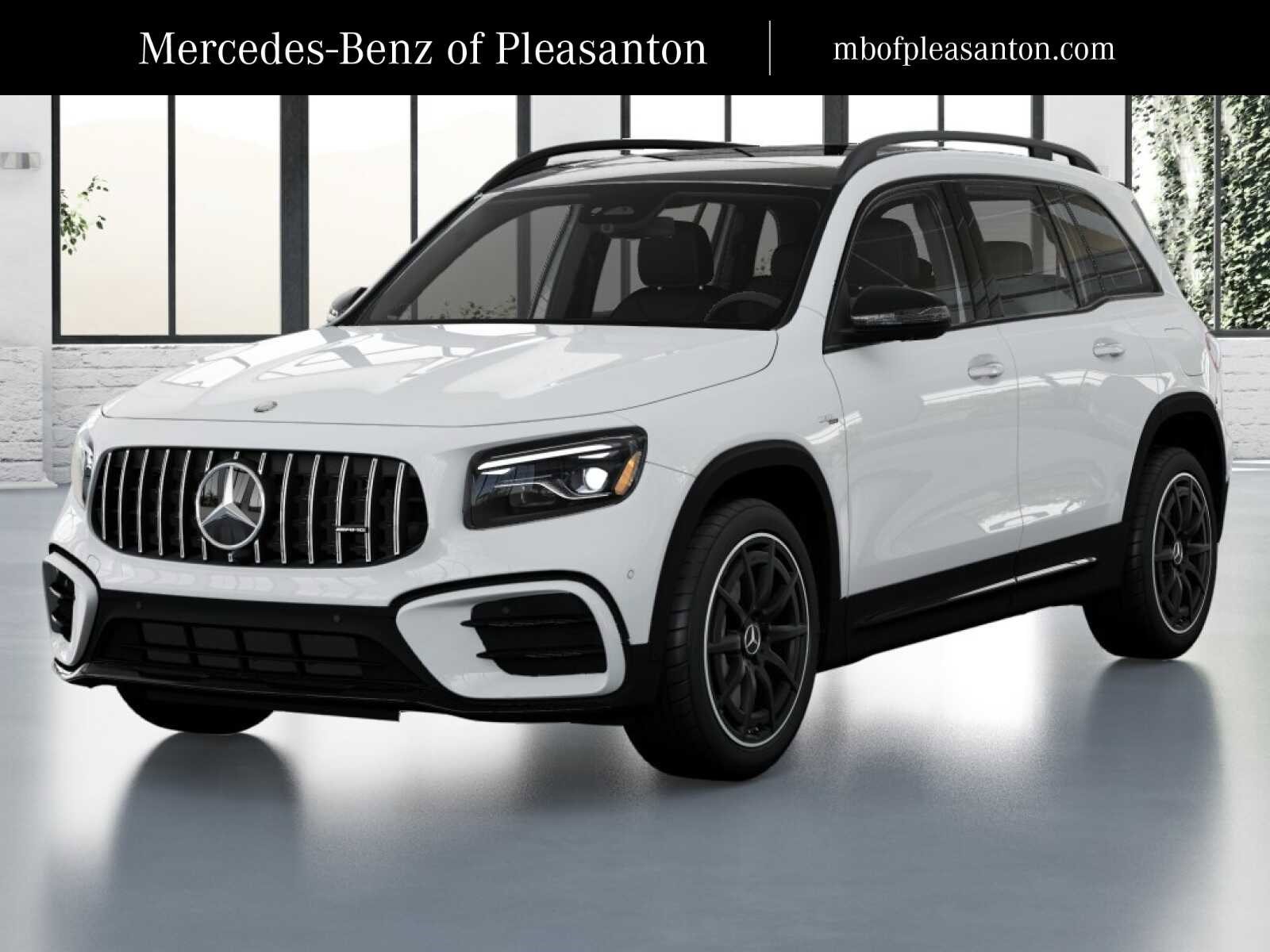 2026 Mercedes-Benz GLB GLB 35 AMG 4MATIC's photo