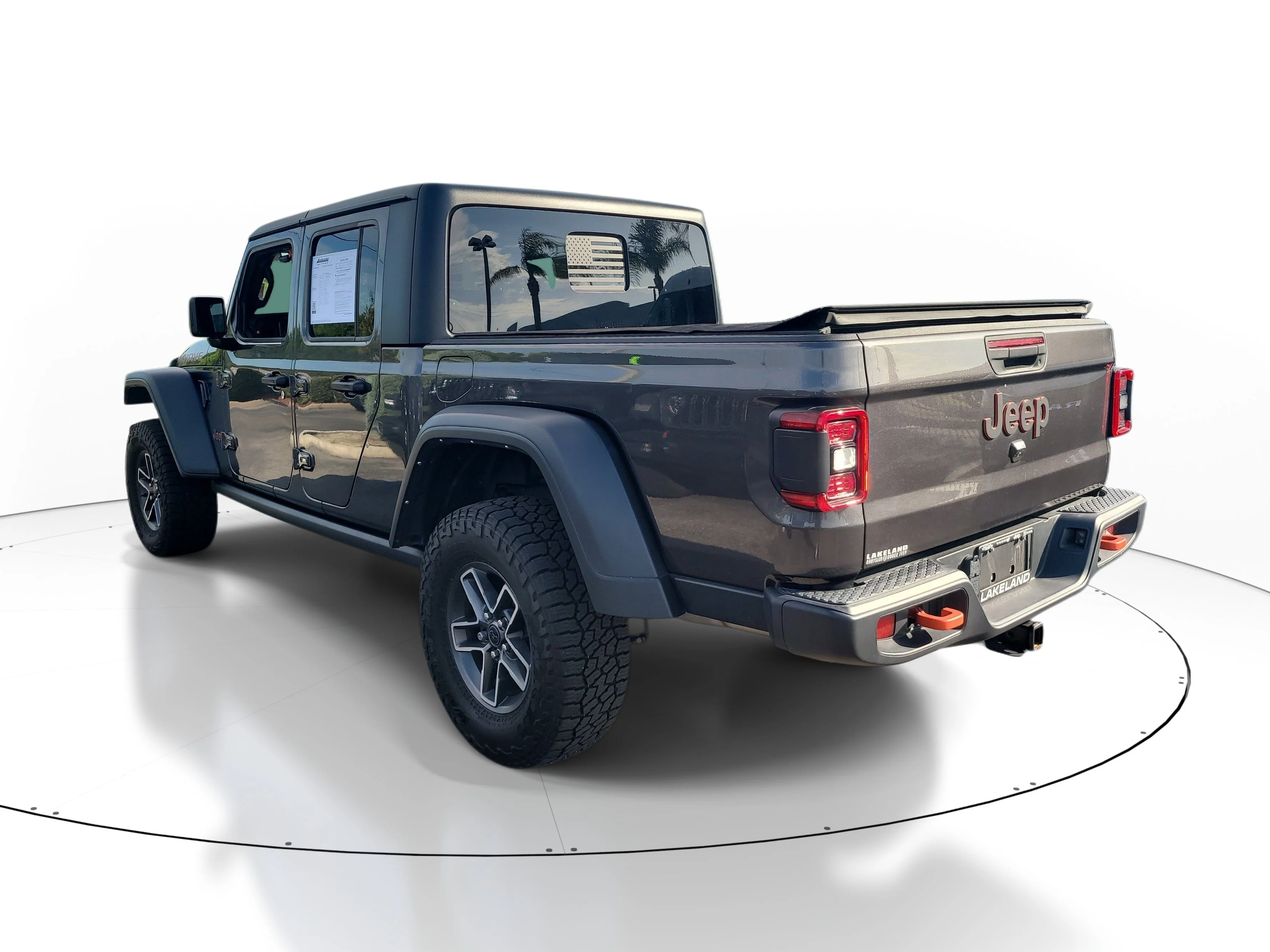 Used 2024 Granite Crystal Metallic Clearcoat Jeep Mojave image 6
