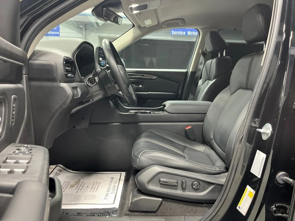 2024 Honda Pilot EX-L - Photo 11