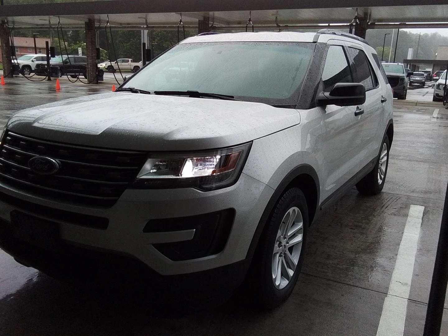 2016 Ford Explorer Base 4WD's photo