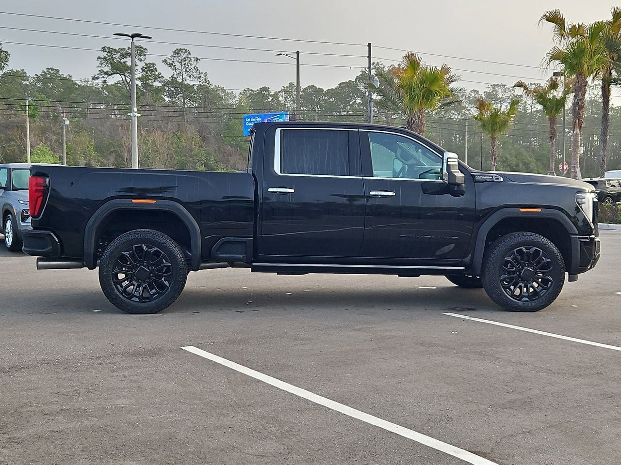 New 2026 Onyx Black GMC Denali Ultimate image 9
