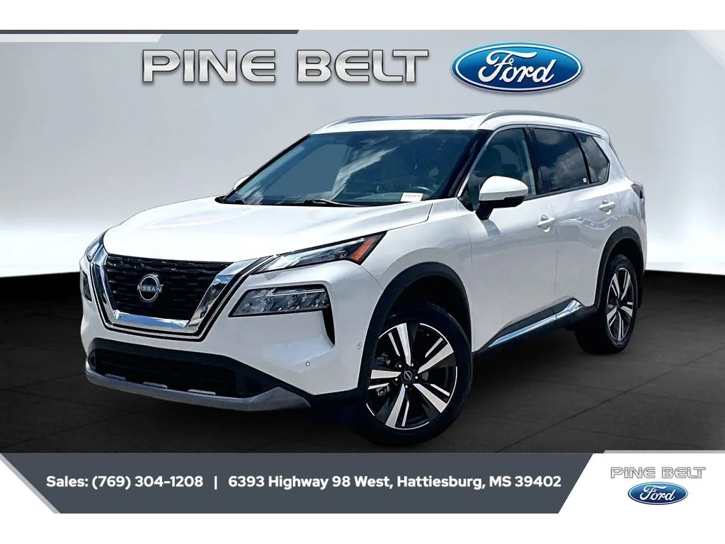 Used 2023 Pearl White Tricoat Nissan SL image 10