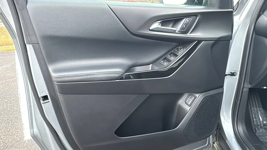 New 2026 Sterling Gray Metallic Chevrolet LT image 19