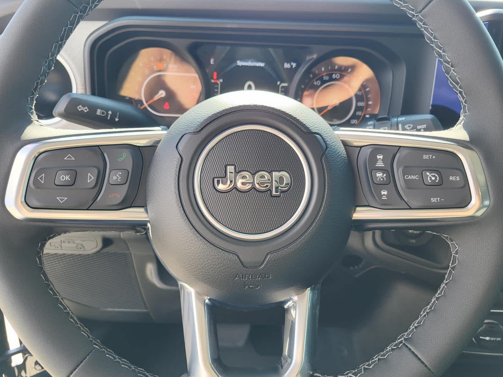 2025 Jeep Wrangler 4-Door Sahara - Photo 16