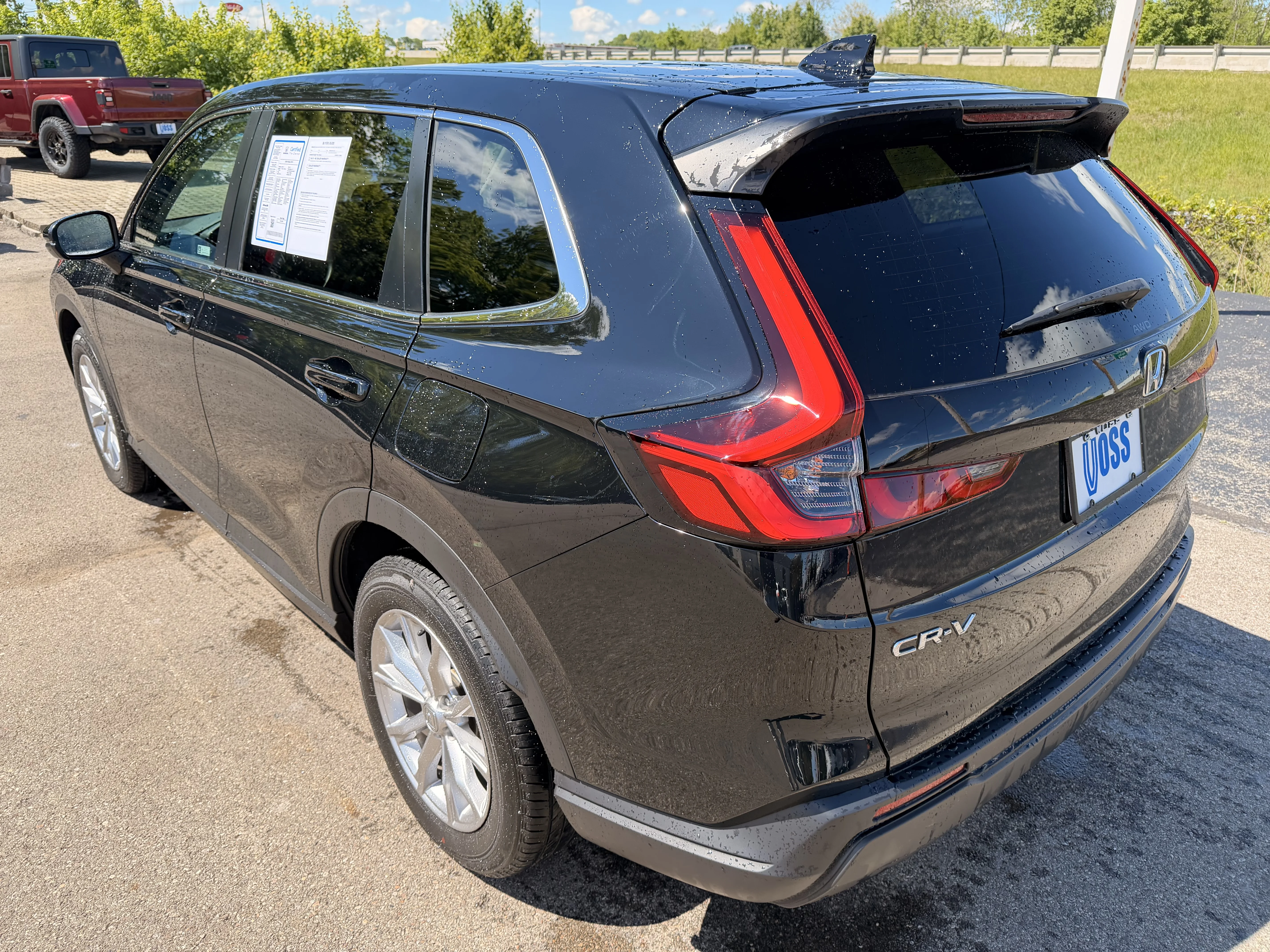 Certified Used 2024 BLACK Honda EX image 5