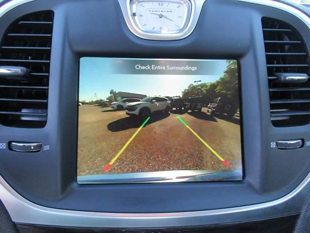 Used 2021  Chrysler Touring image 26