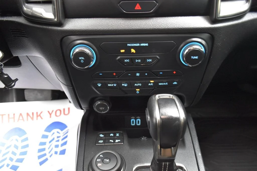 Used 2021 Gray Metallic Ford XLT image 12