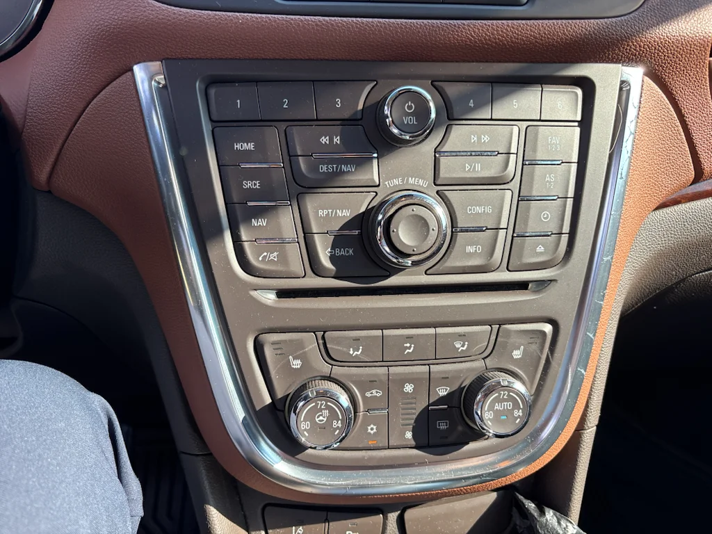 Used 2015 White Pearl Tri-Coat Buick Premium image 3