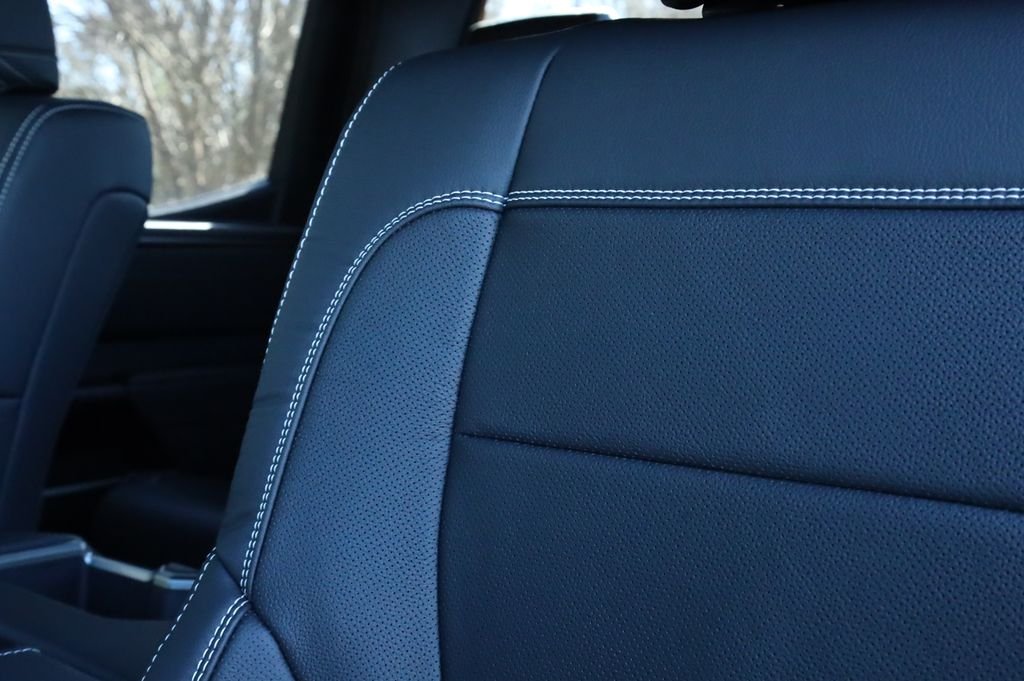 2026 Toyota Tundra Limited - Photo 23