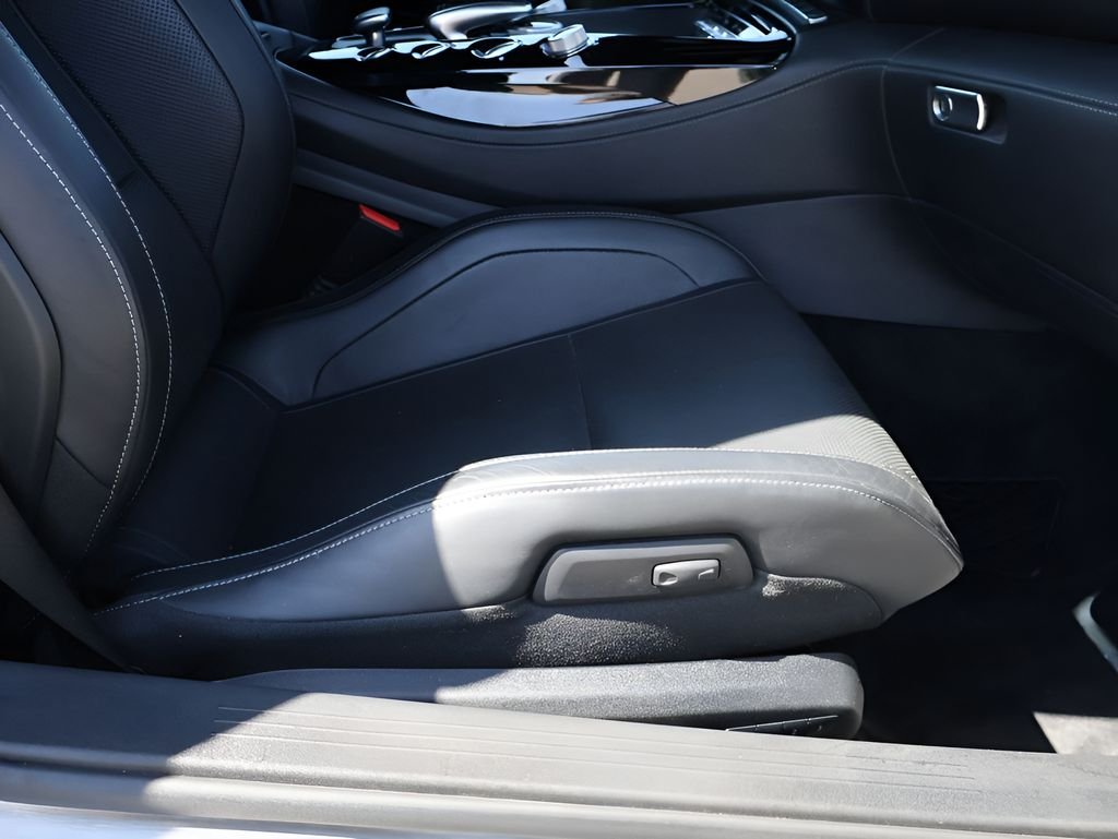 Used 2019 Iridium Silver Metallic Mercedes-Benz Base image 15