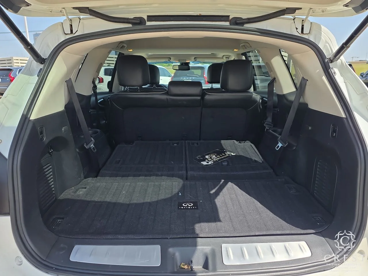 Used 2016 Majestic White INFINITI 3.5 image 26