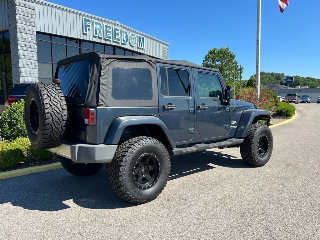 Used 2008 Steel Blue Metallic Jeep Unlimited Sahara image 10