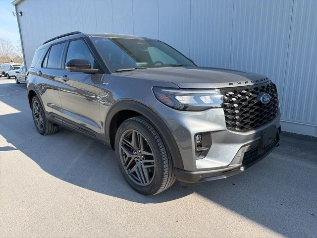 2026 Ford Explorer ST-LINE 4WD's photo