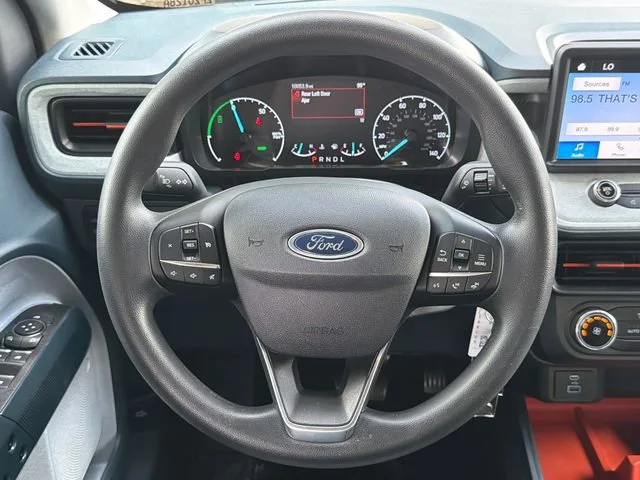 Used 2024 Beige Ford XLT image 23