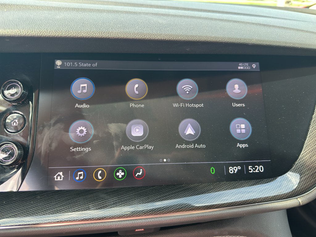 Used 2022  Buick Essence image 23