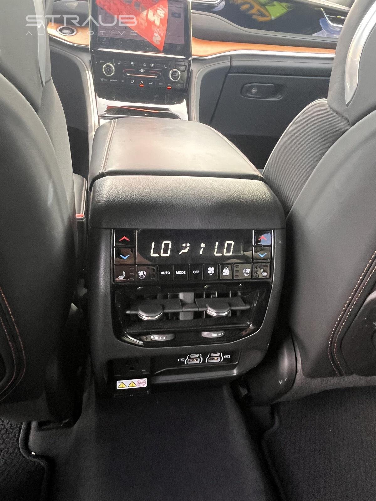 Used 2023 Bright White Clearcoat Jeep Summit Reserve image 29