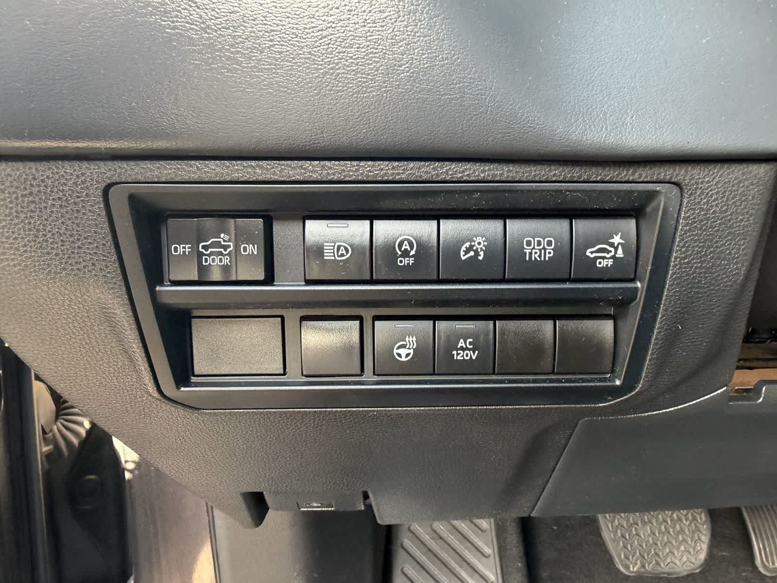 Used 2022 Magnetic Gray Metallic Toyota Platinum image 16