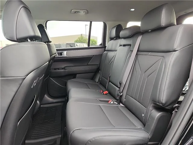 New 2026 Phantom Black Hyundai SEL image 8