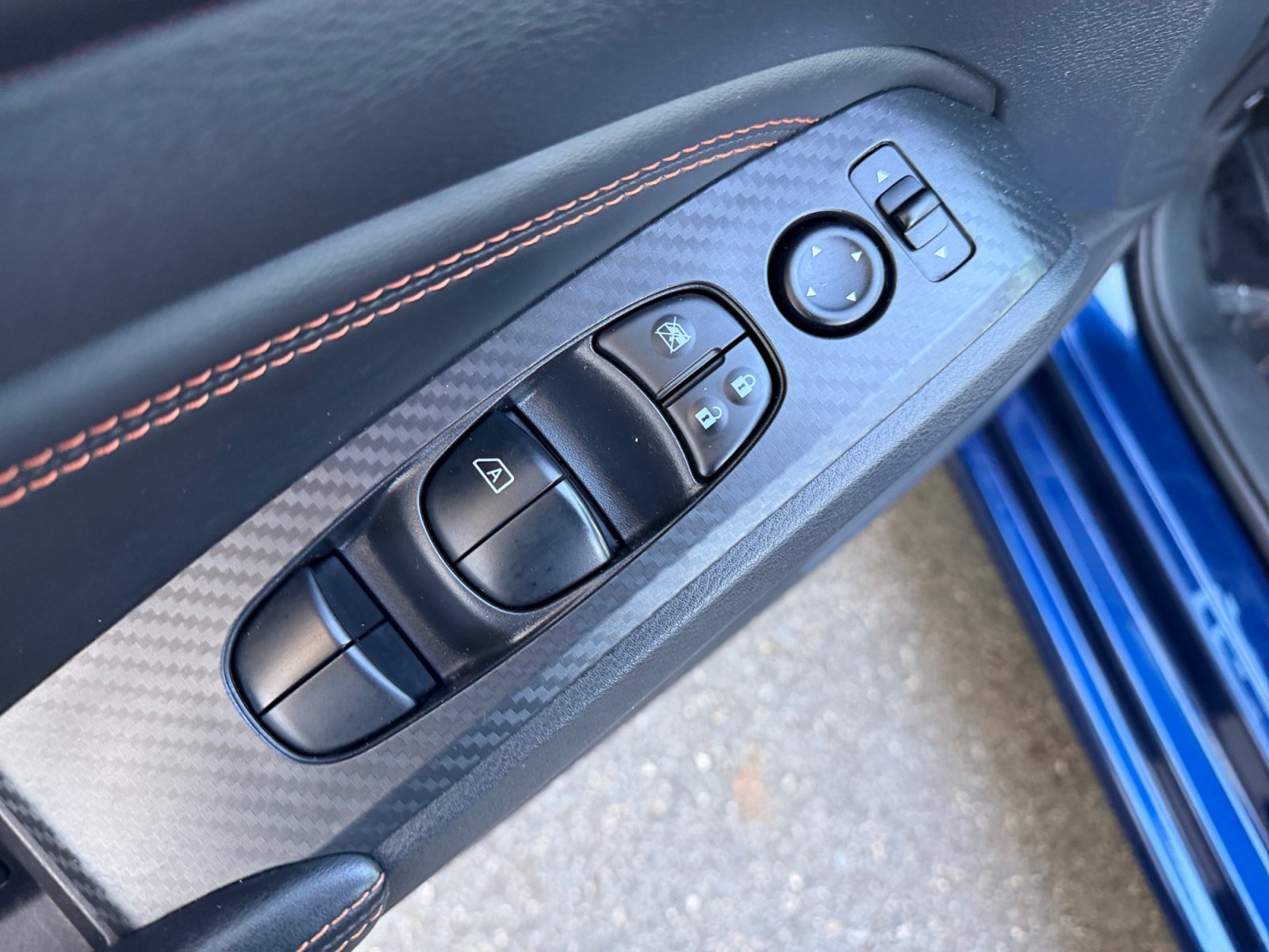 Used 2020 Deep Blue Pearl Nissan 2.5 SR image 29