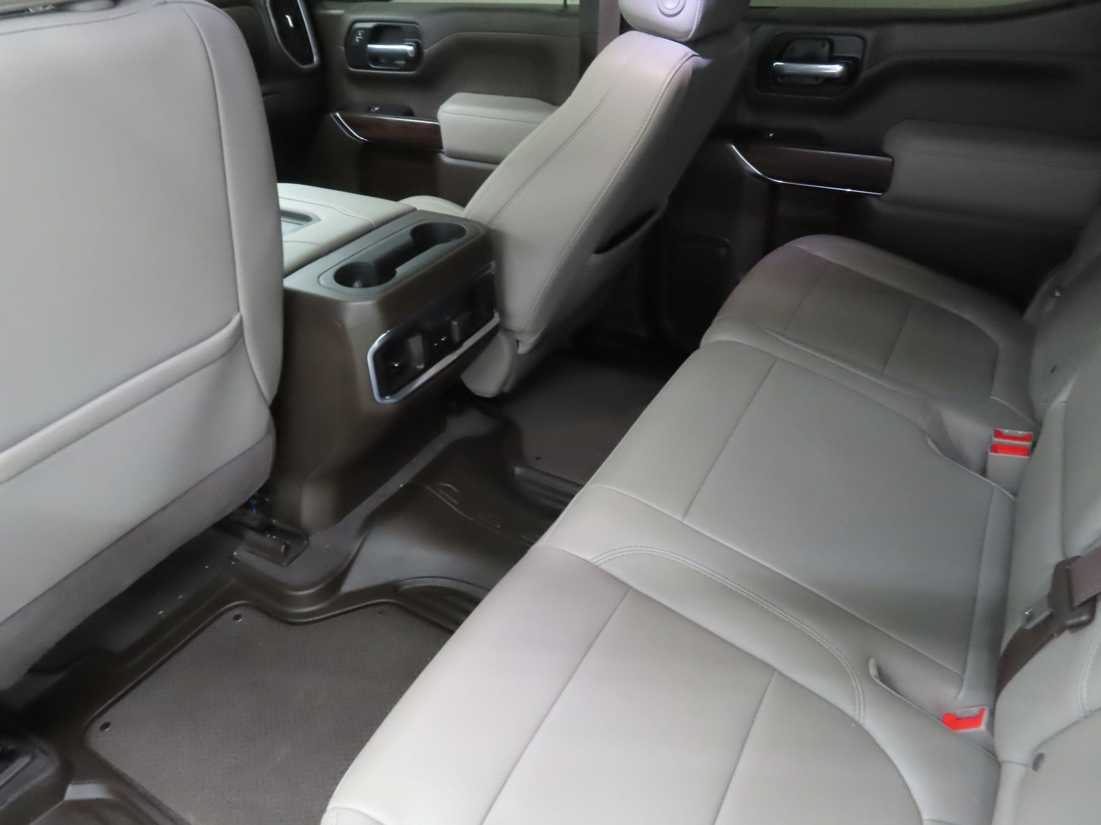 Used 2022 Blue GMC SLT image 22