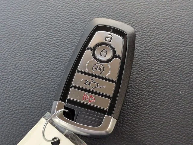 New 2026 Gray Ford Lariat image 29
