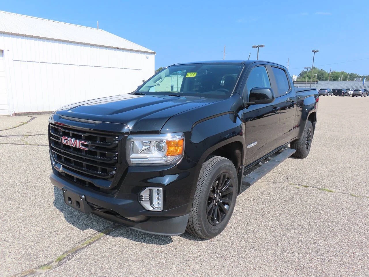 Used 2021 Onyx Black GMC Elevation 4x4 4dr Crew Cab 5 ft. SB image 1