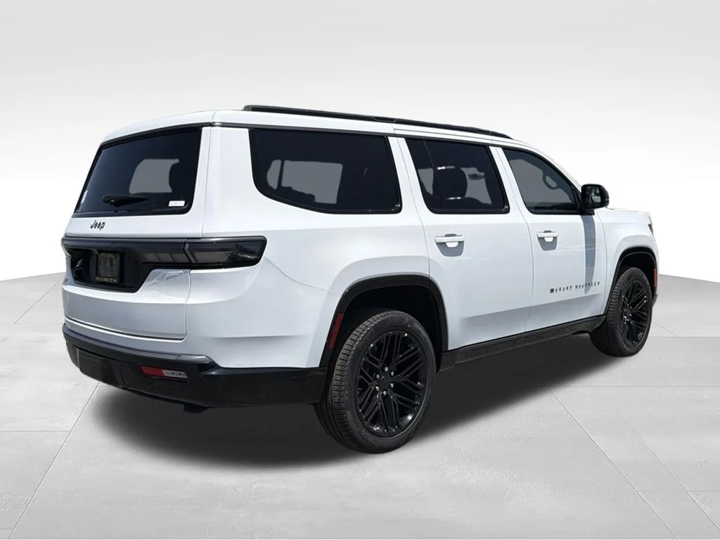 New 2026 Bright White Clear-Coat Exterior Paint Jeep  image 7