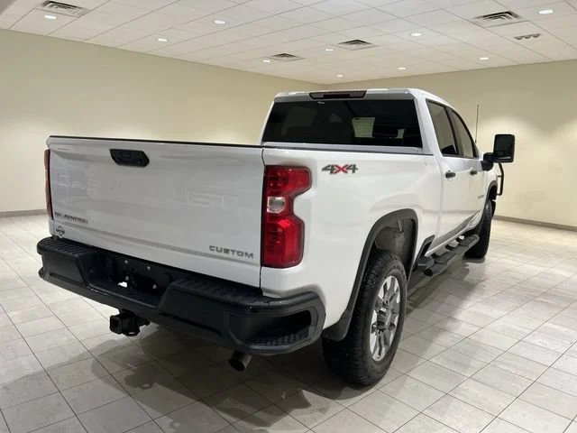 2025 Chevrolet Silverado 2500HD Custom - Photo 5