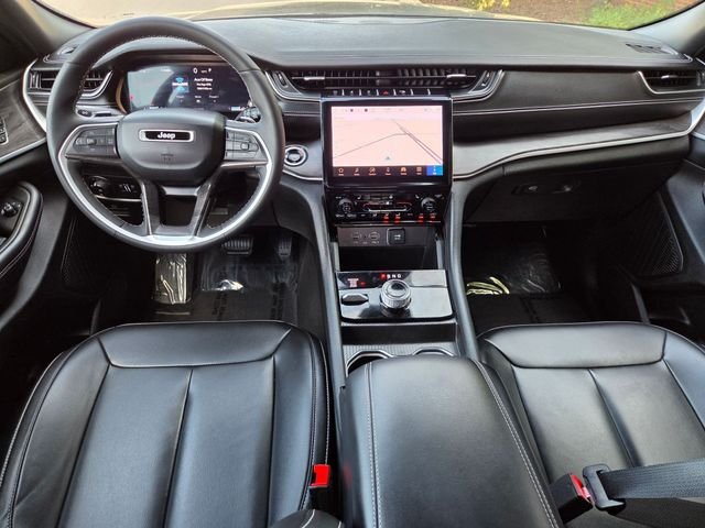 Used 2024 Gray Jeep Limited image 23
