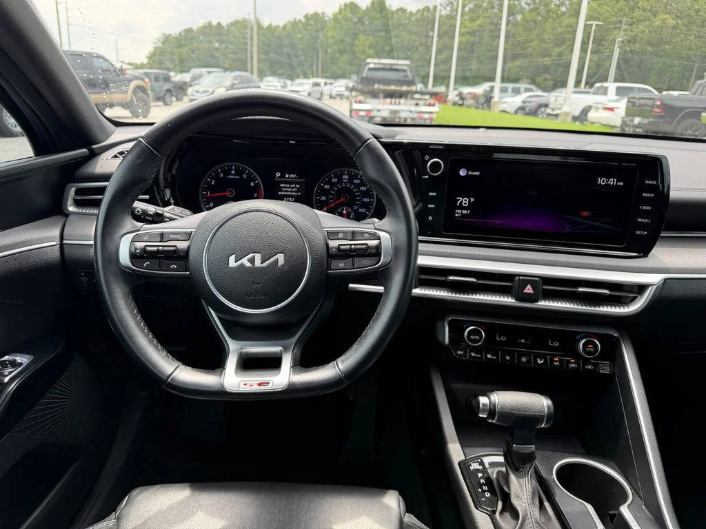 Used 2022 Blue Kia GT-Line image 8