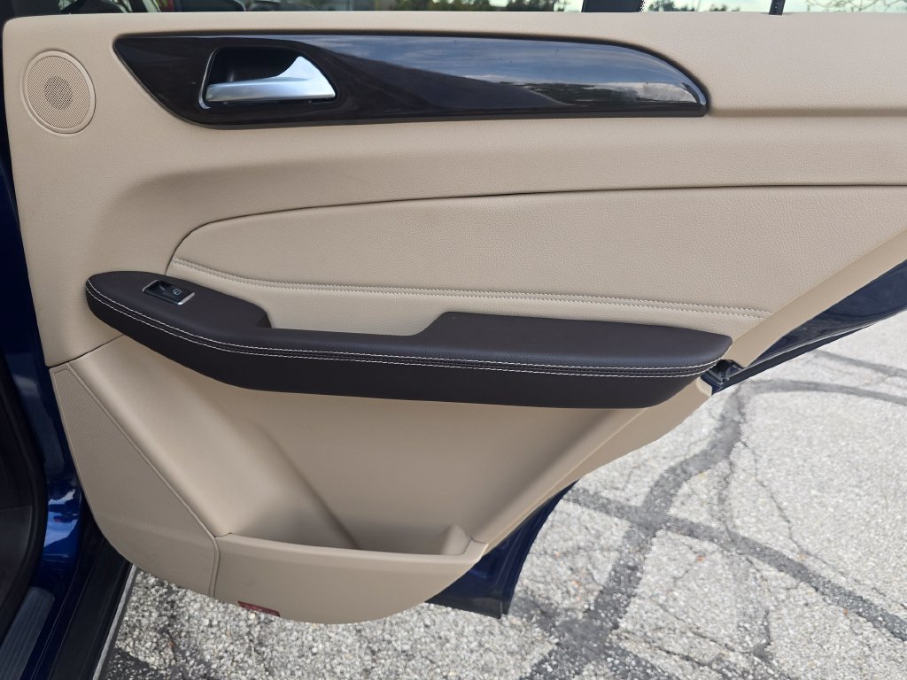 Used 2018  Mercedes-Benz GLE 350 image 22