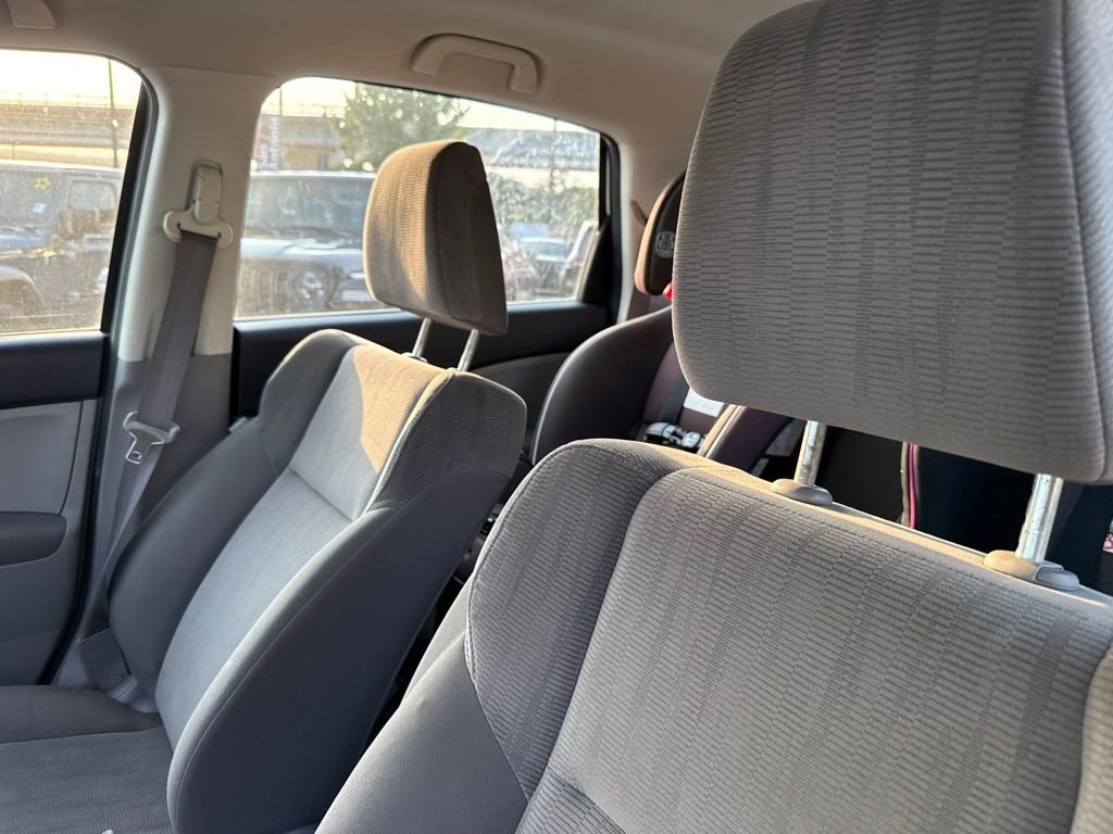 Used 2014  Honda LX image 18