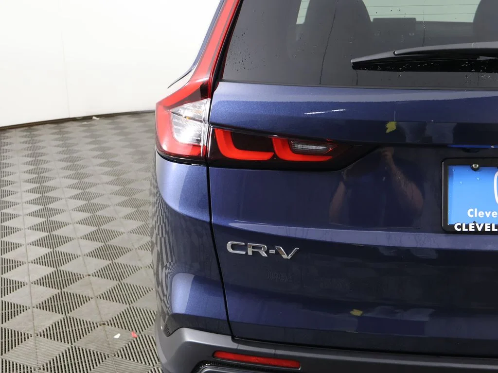 Used 2023 Canyon River Blue Metallic Honda EX image 14