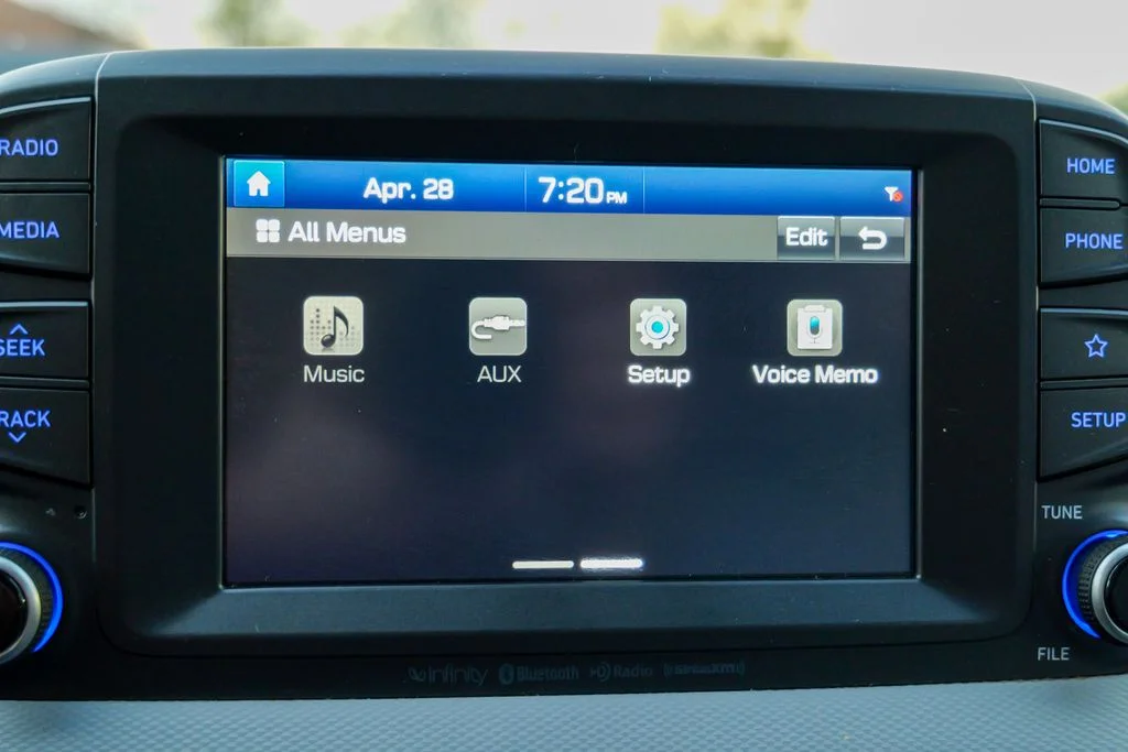 Used 2019 Sonic Silver Hyundai Limited image 53