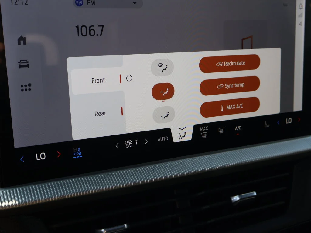 2026 Ford Explorer Tremor - Photo 38