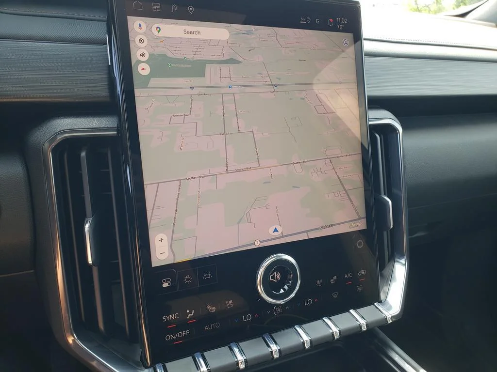 New 2026 Riverstone Metallic GMC AWD AT4 image 19