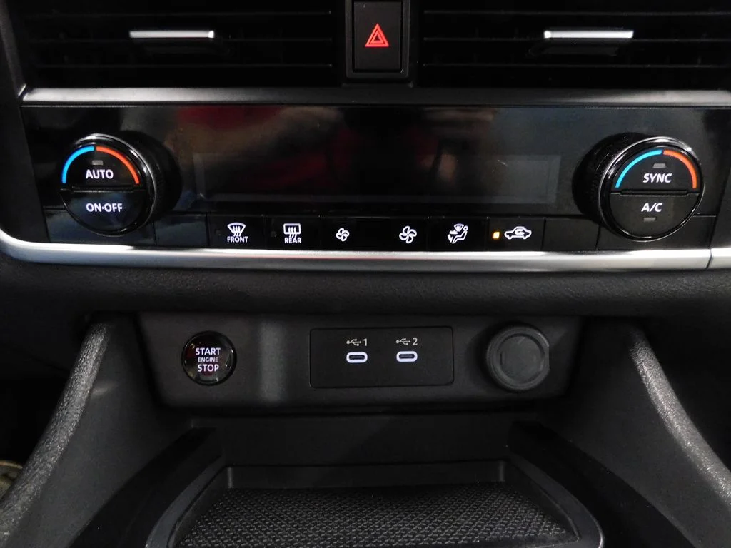 Certified Used 2025 Super Black Nissan SV image 28
