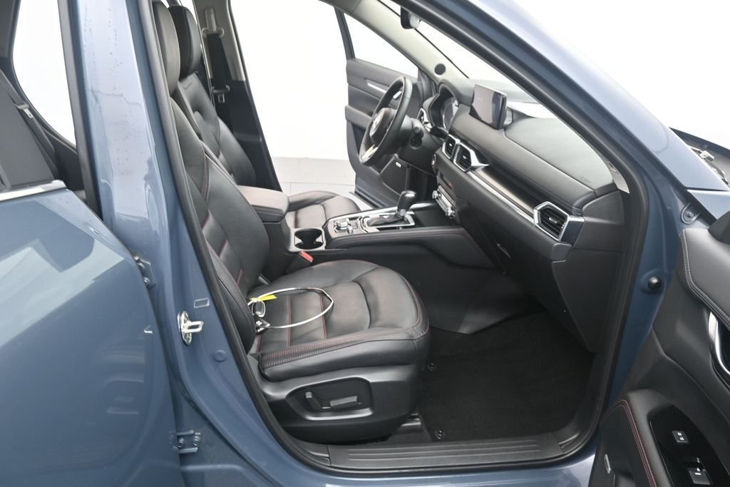 Used 2024 Gray Mazda 2.5 S Carbon Edition image 23