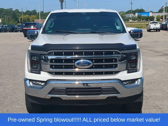 Used 2022 White Ford Lariat image 16