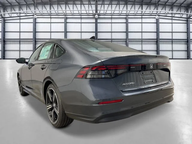 New 2026 Meteorite Gray Metallic Honda SE image 3