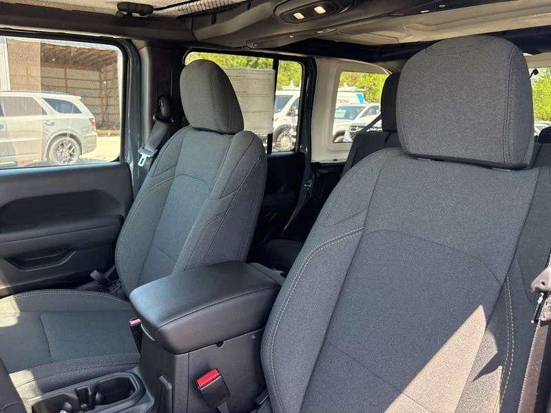 2026 Jeep Wrangler 4-Door Willys - Photo 19
